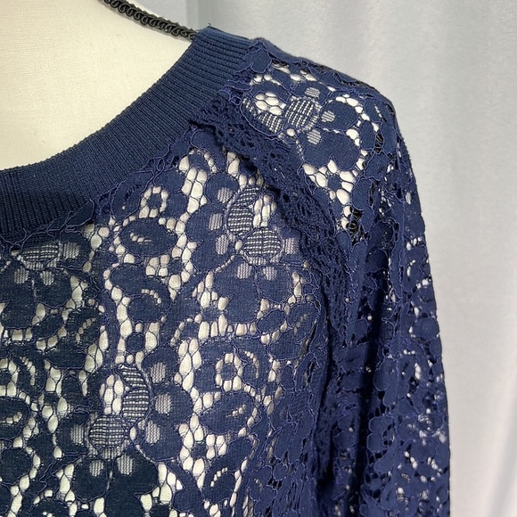 MASSINI Sheer Lace Crew Neck Navy Blue Blouse with Ruffle - Size Small - Picture 4 of 8